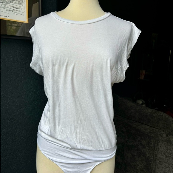 Monrow White Women's bodysuit Top - Picture 1 of 4